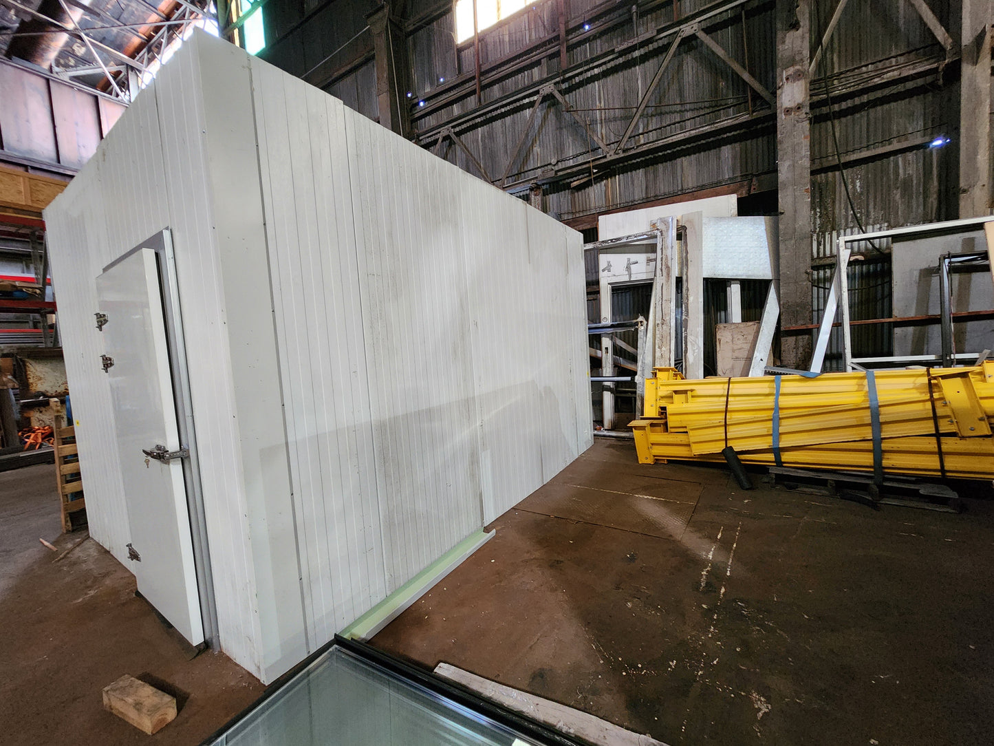 10' 1" x 14' 1" x 9' - Walk in cooler w/man door & new 3/4 HP - No floor or ceiling