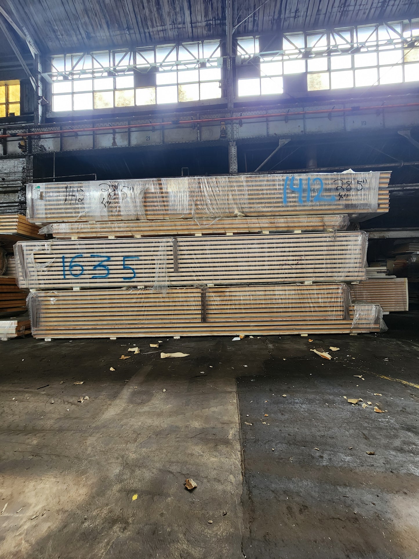 4" thick walk-in freezer and cooler panels