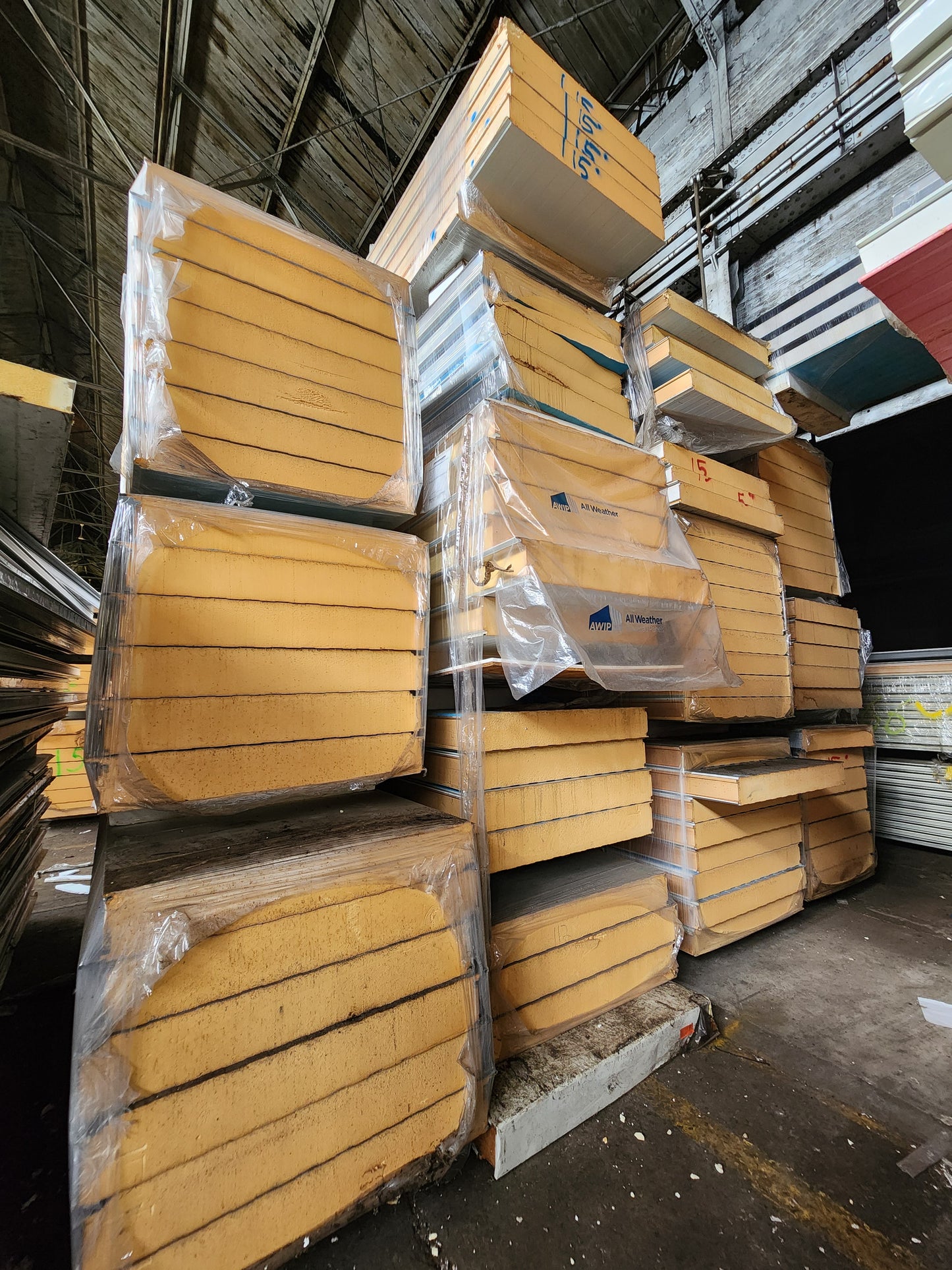 5" thick walk-in freezer and cooler panels