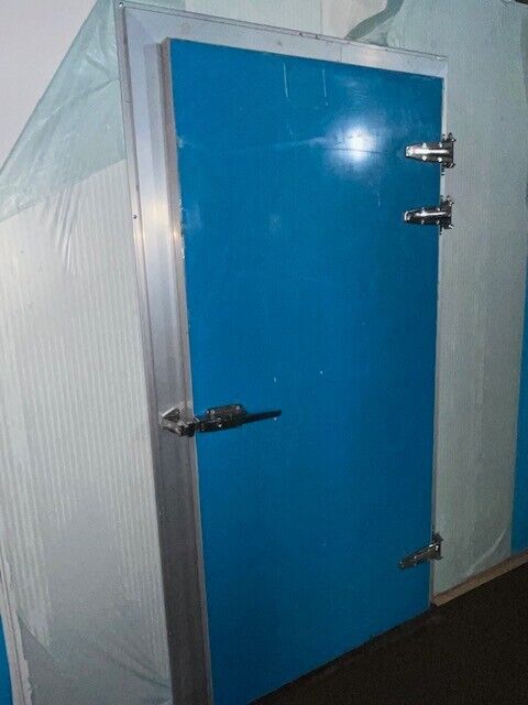 Scratch and Dent 10 Foot Wide x 20 Foot Long x 7.5 Foot Tall Walk-in Cooler
