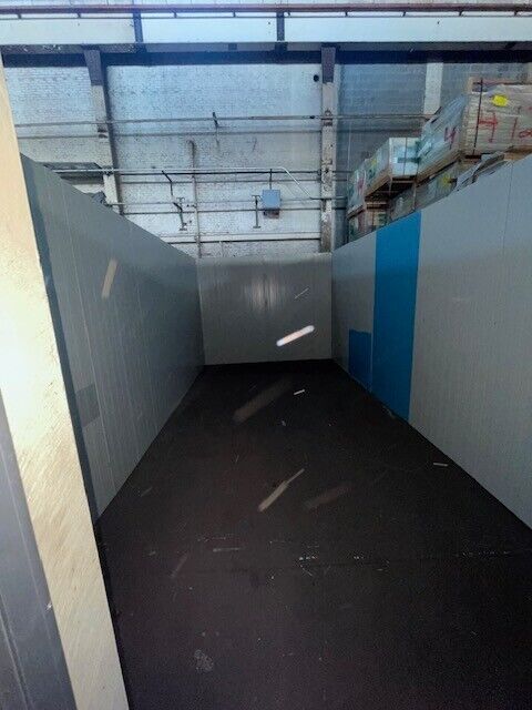 Scratch and Dent 10 Foot Wide x 20 Foot Long x 7.5 Foot Tall Walk-in Cooler