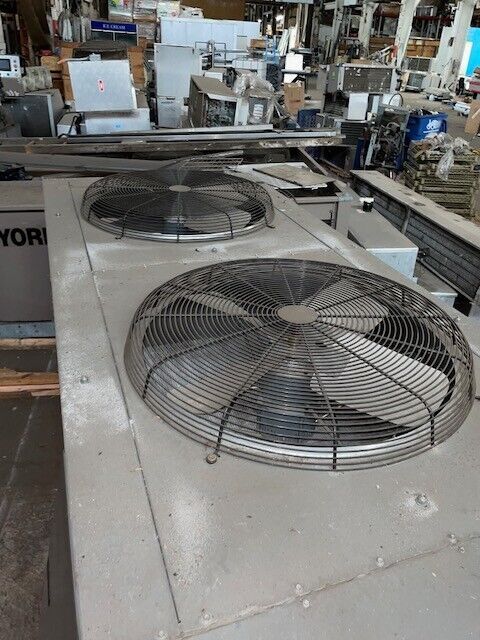 Russel Model #VLD27L44-G Condensing Unit Used 27hp horsepower Low Temp