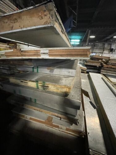 Wholesale lot of ~ 100 used walk in cooler and freezer panels varying size