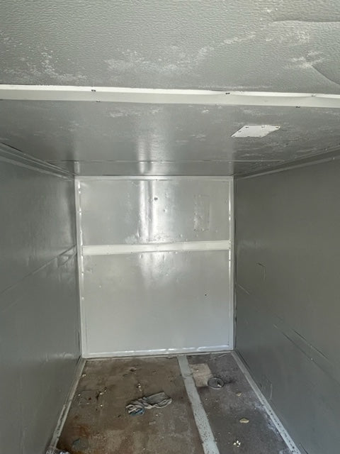 77'' Wide x 189'' Long x 86'' Tall New Portable Walk-in Cooler/Freezer With Trailer