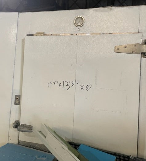 11'7'' x 13'6'' x 8' tall used walk in cooler built