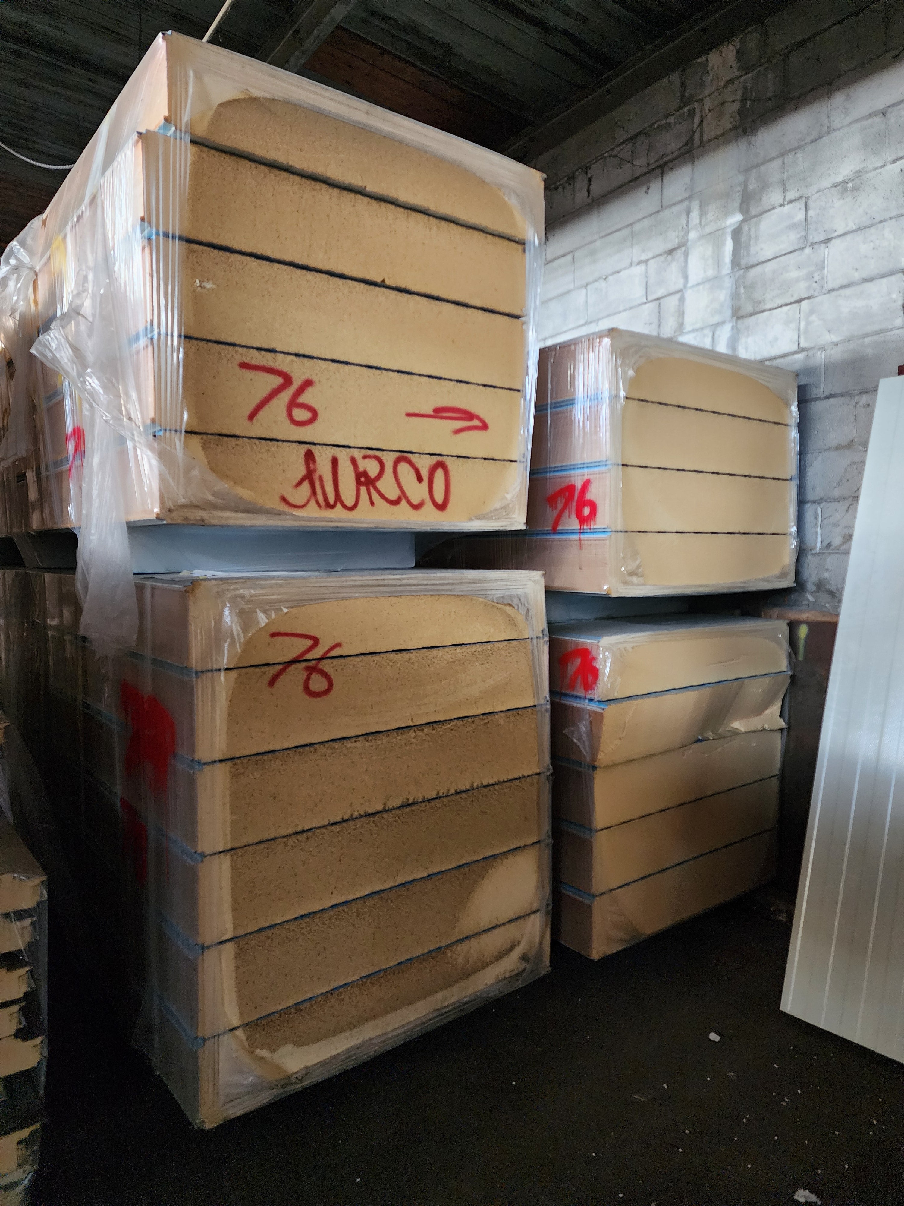 21 - 8 Inch Thick 15' Long Walk-In Cooler & Freezer Panel Lot