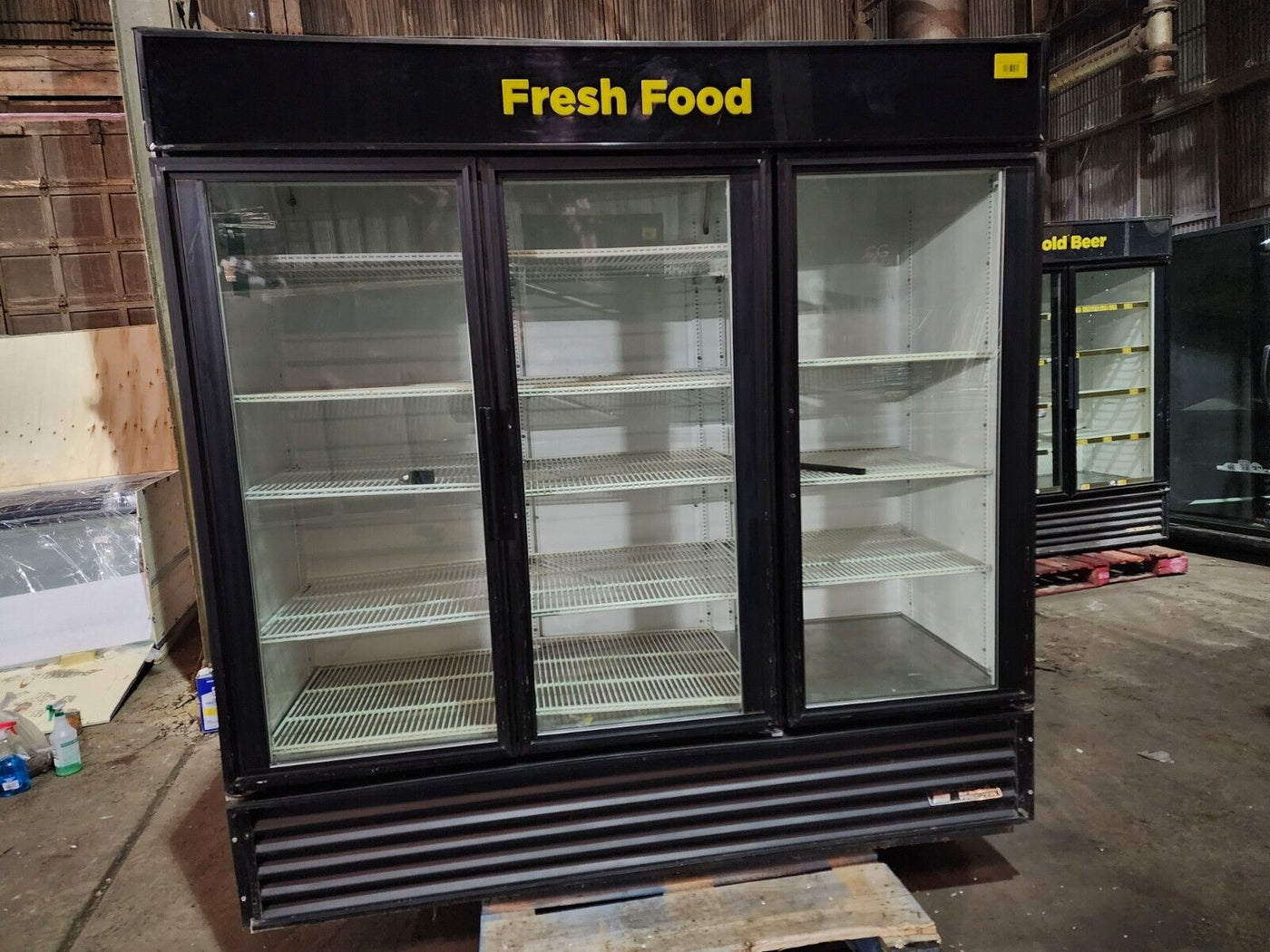 True 78" three section glass door merchandiser GDM-72-HC~TSL01