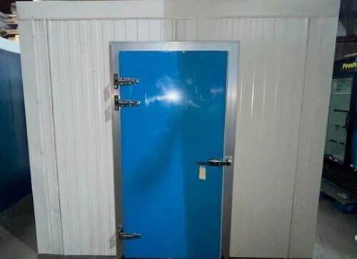 Walk-In Cooler 10' x 17' x 7' 5" with New Refrigeration System Included #C00714