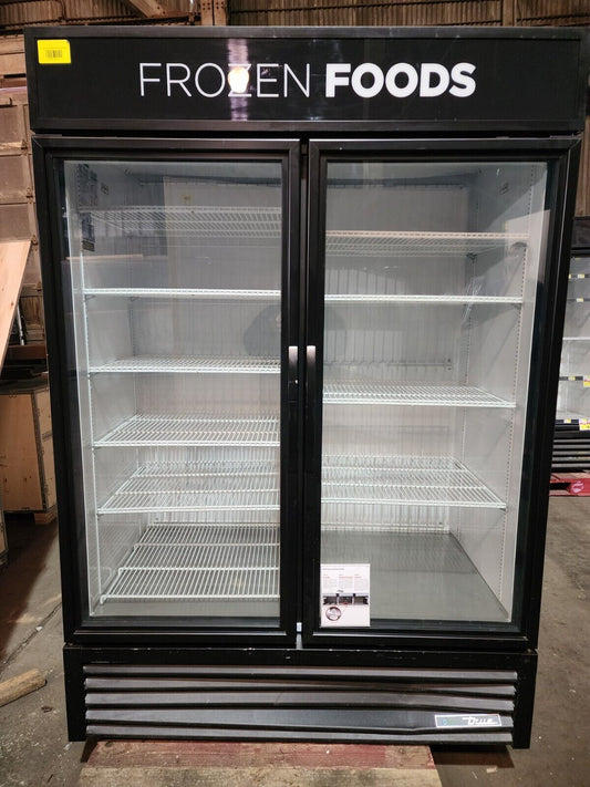 True 54 1/8" Two Section Display Freezer w/ Swing Doors GDM-49F-HC~TSL01