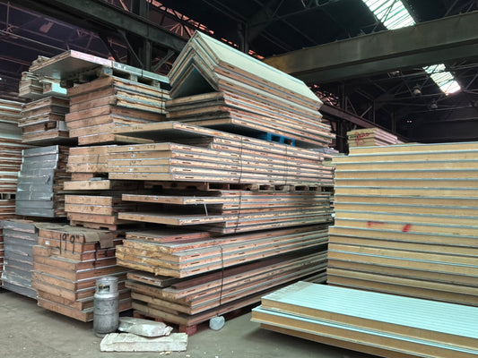 Lot of 30 Used Panels 11’8” and 18’3” w/ Corners