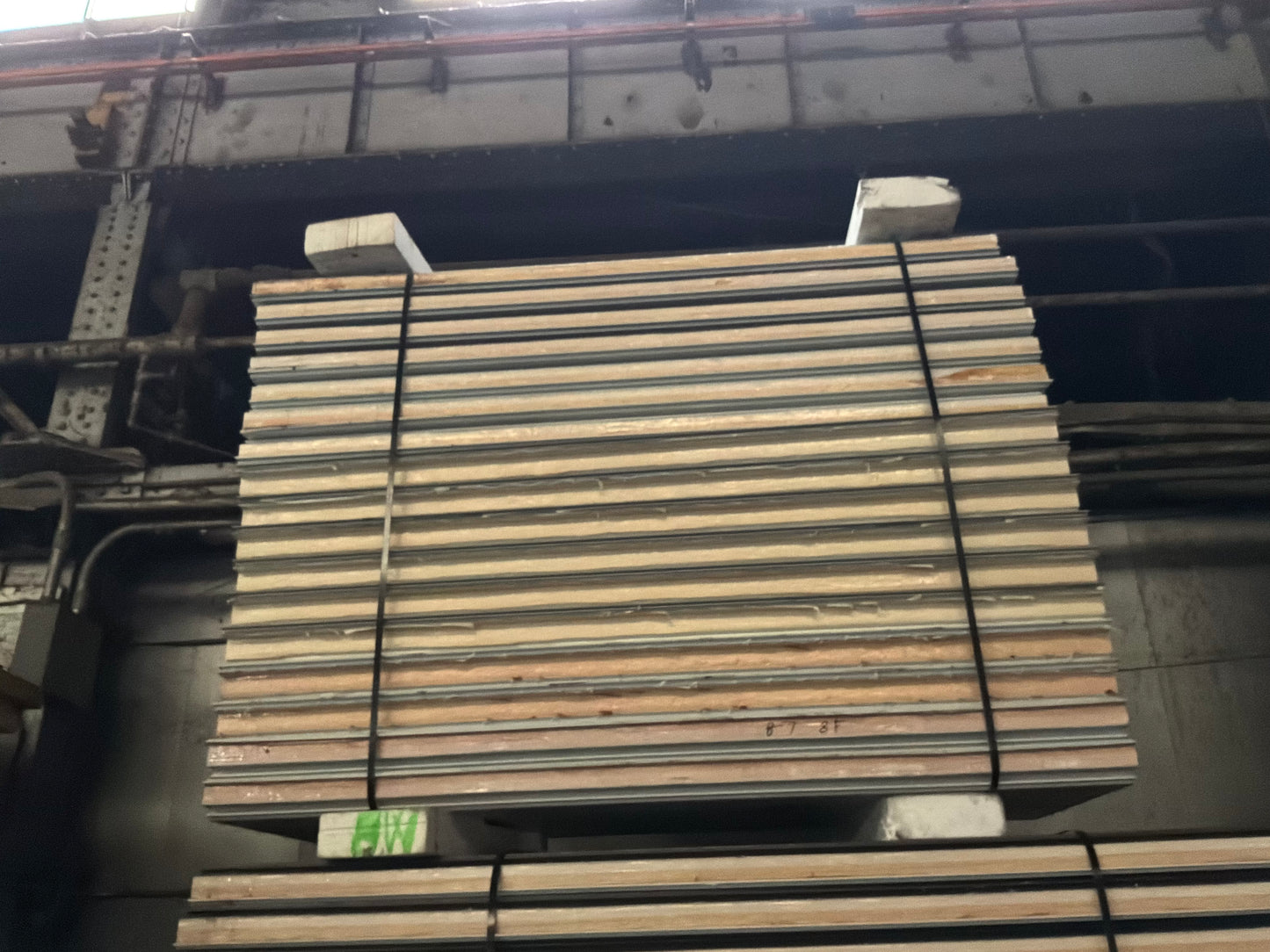 Lot of 17 7’ 10” Tongue In Groove Panels 4” Thick
