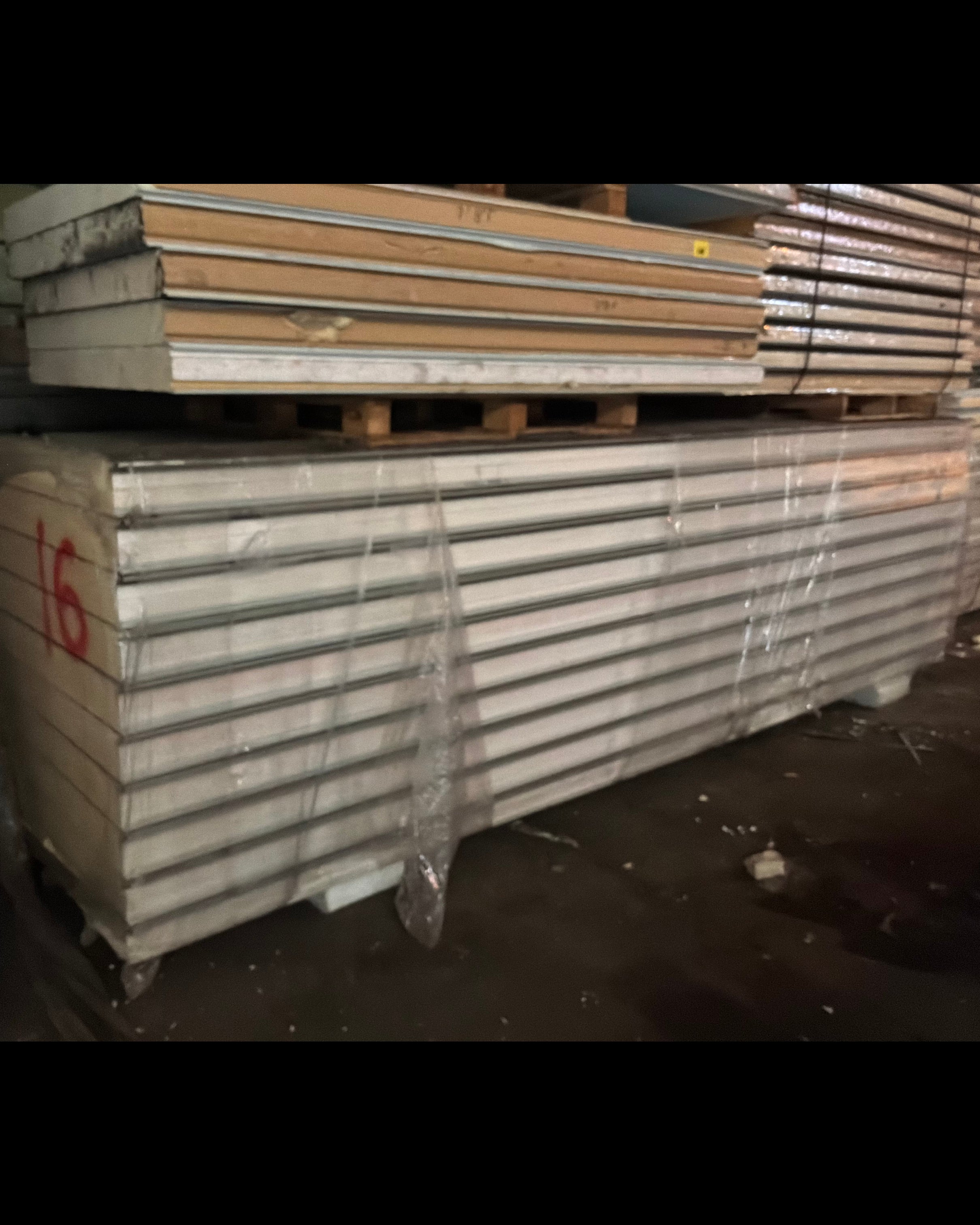 Lot of 10 Used 15’ Tongue In Groove Panels 5” Thick