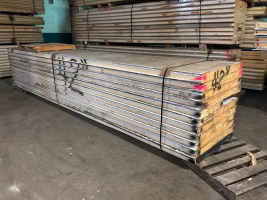 Lot of 11 Used 20’ 9” Walk In Cooler / Freezer Panels, 4” Thick