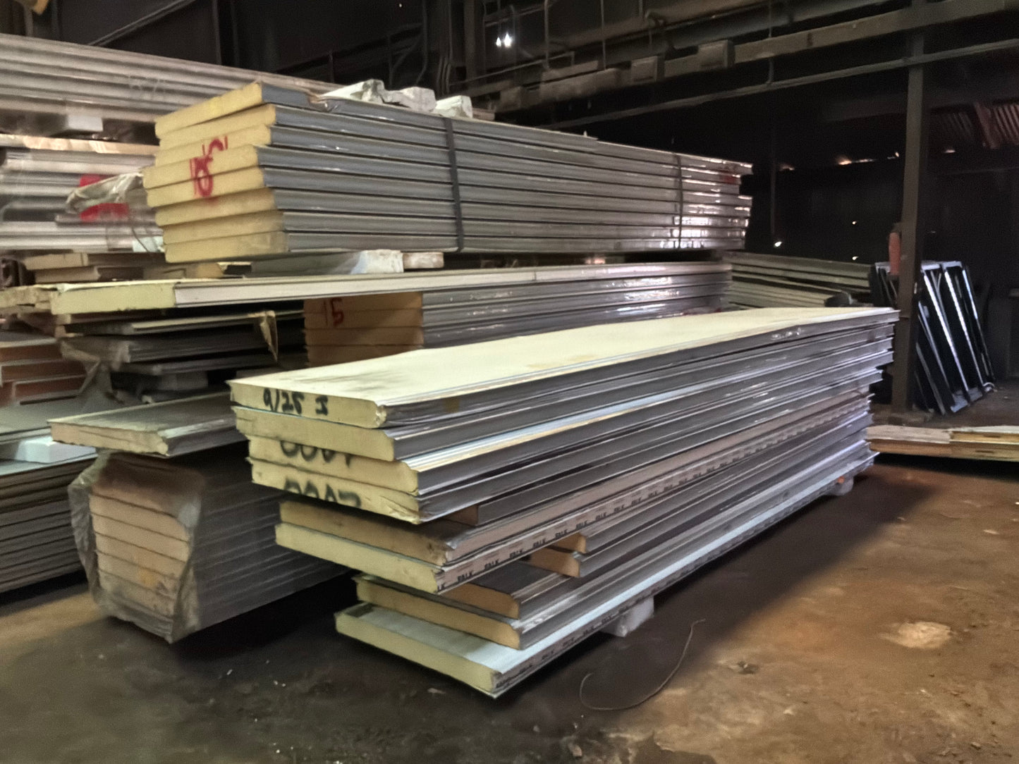 Lot of 34 Scratch and Dent 4” Thick Panels 15’ to 18’