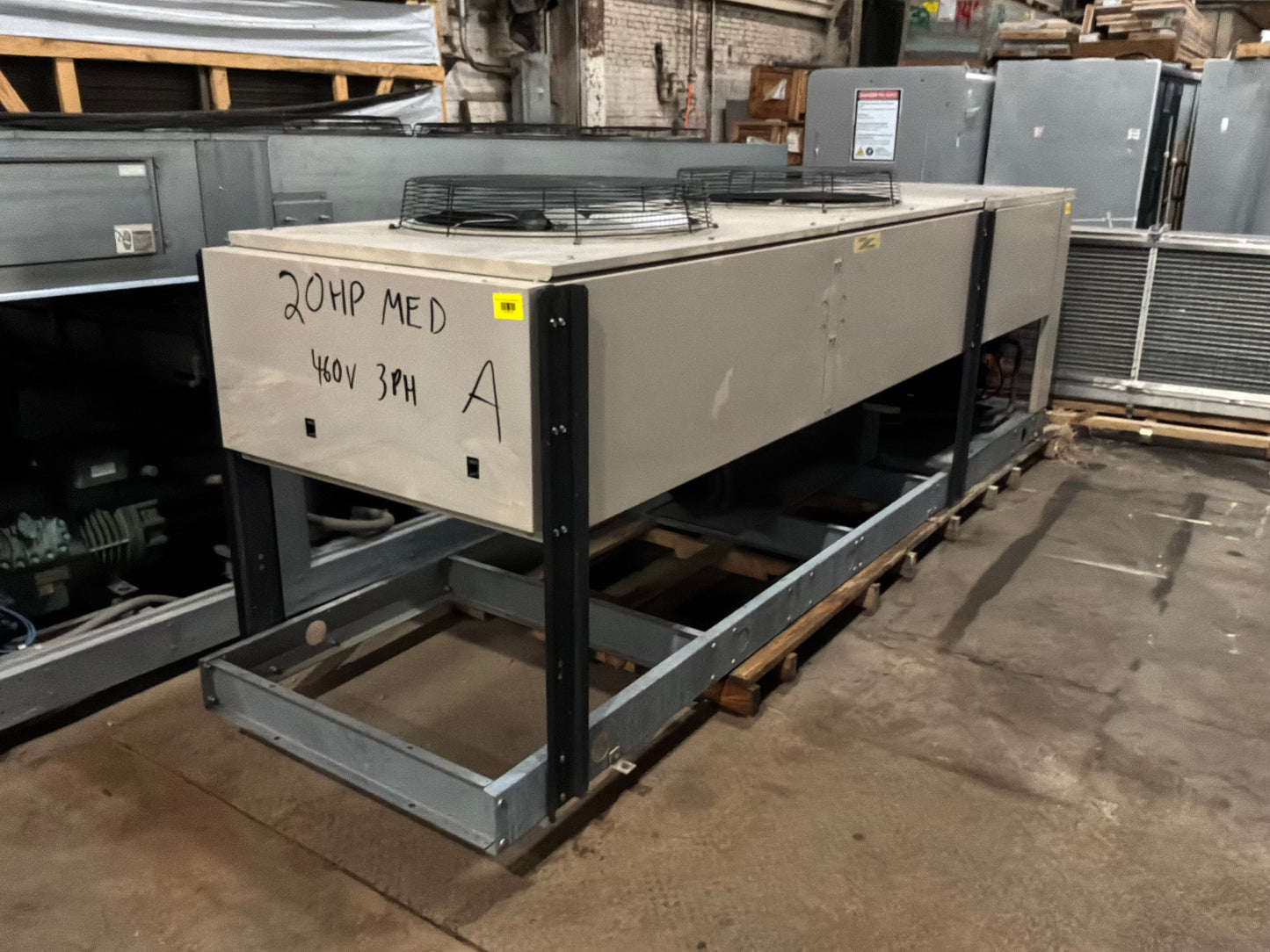 Climate Control 20 HP Medium Temp Condensing Unit w/ Two 93,000 BTU Evaporator Blowers 460/3 Ph #885