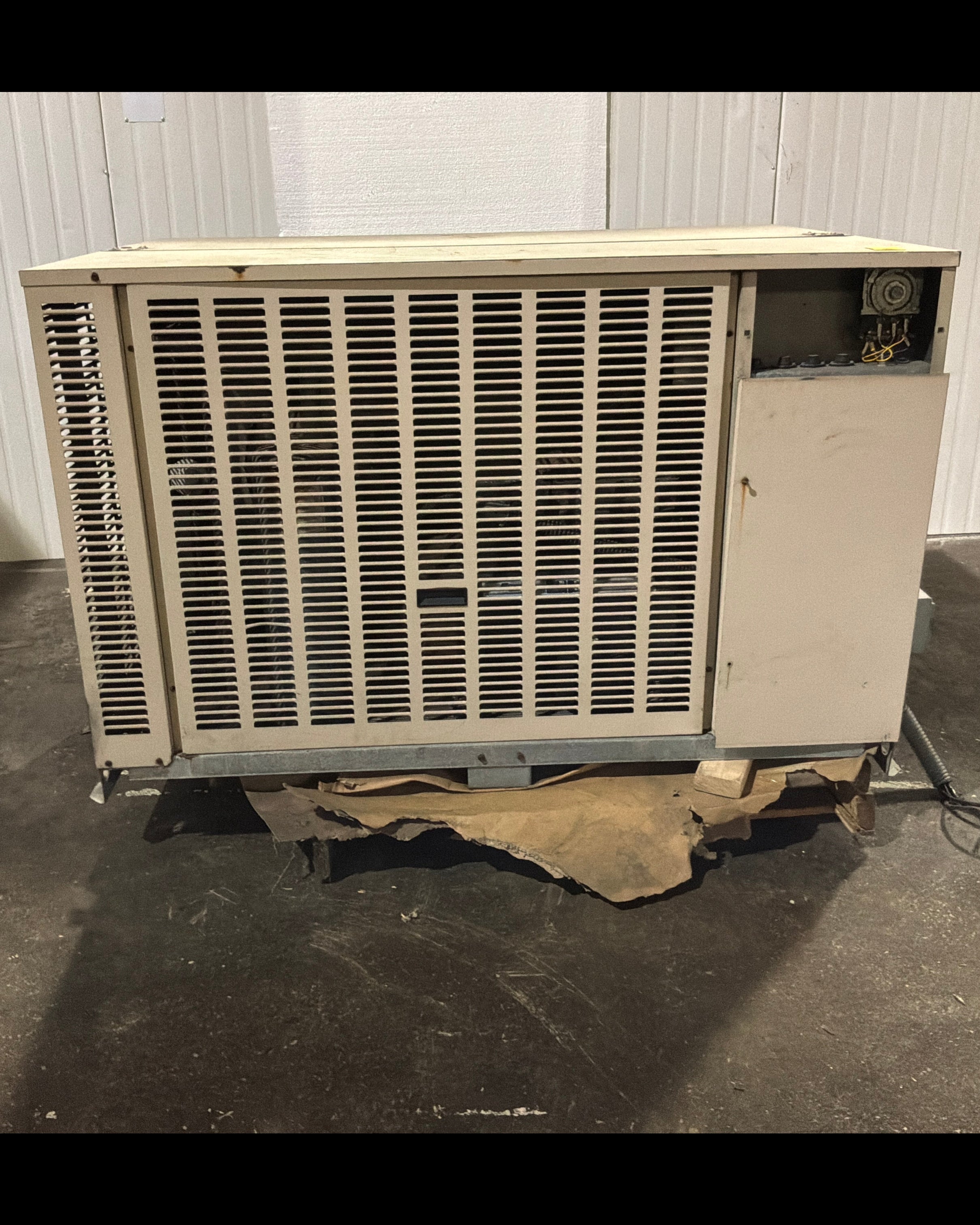 COPELAND 3DF3A090E-TFC-800 10HP CONDENSER #660
