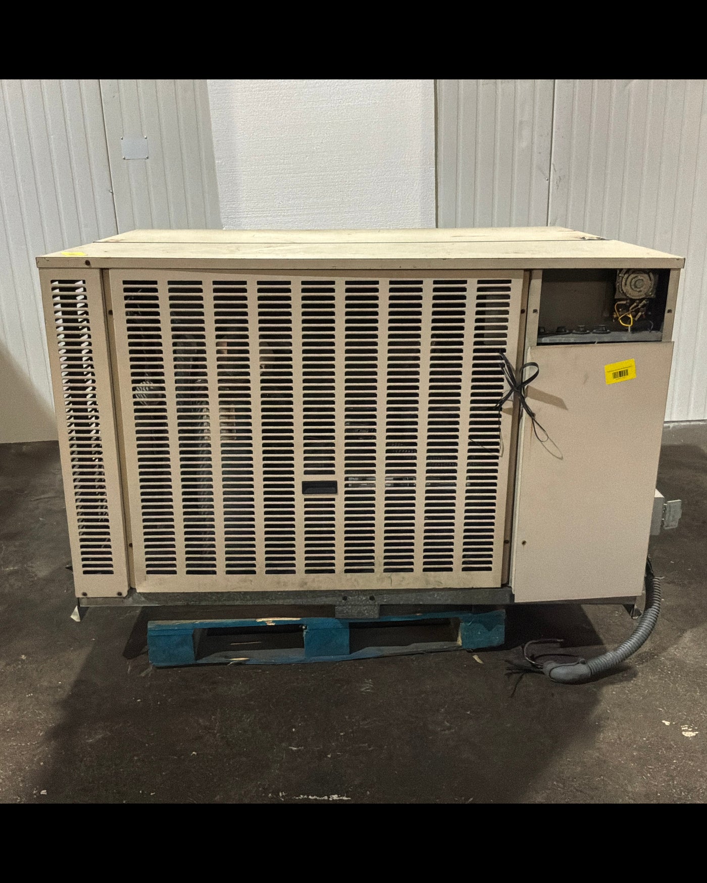 COPELAND 3DF3A090E-TFC-800 10HP CONDENSER #650