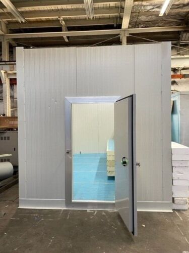 10' wide x 18' deep x 10' 4'' tall Built Walk-in Cooler 4'' thick panels