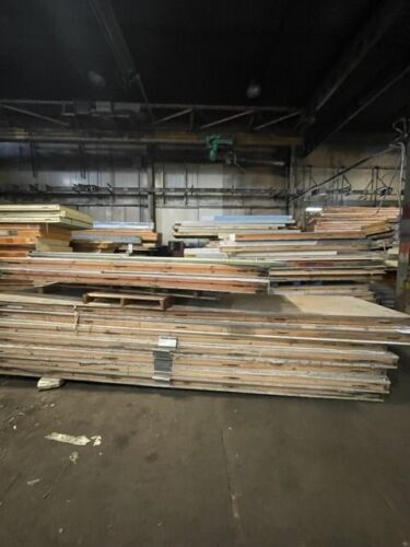 Wholesale lot of ~ 120 used walk in cooler and freezer panels varying size