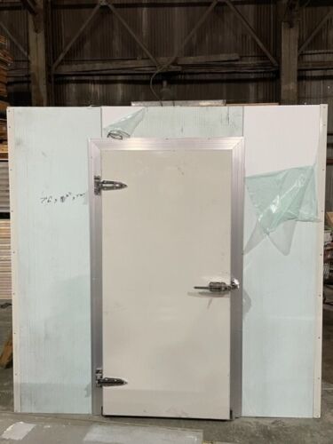 7'6'' x 9'10'' x 8'6'' Built Walk in Freezer 4'' Thick Panels