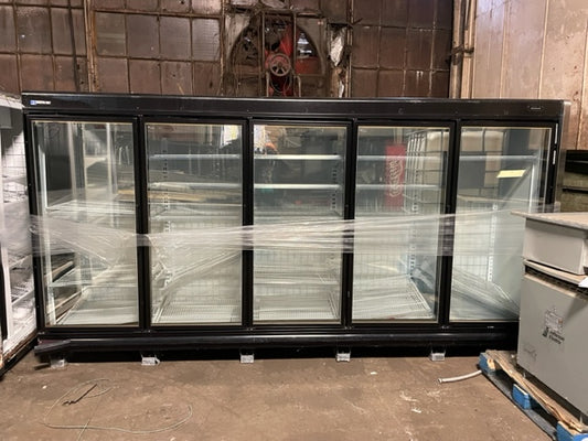 Master-Bilt 5-Door Reach in Cooler Used